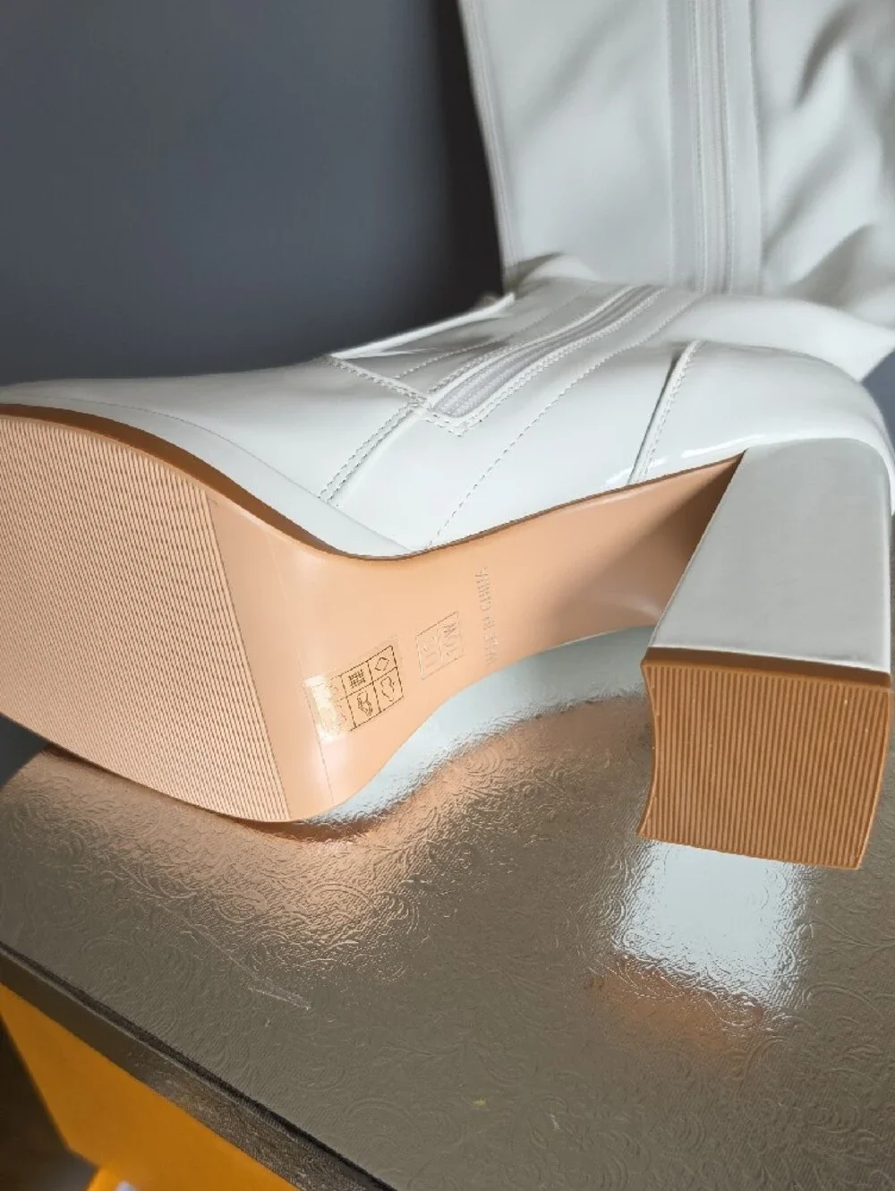Women's White Knee-High Block Heel Boot